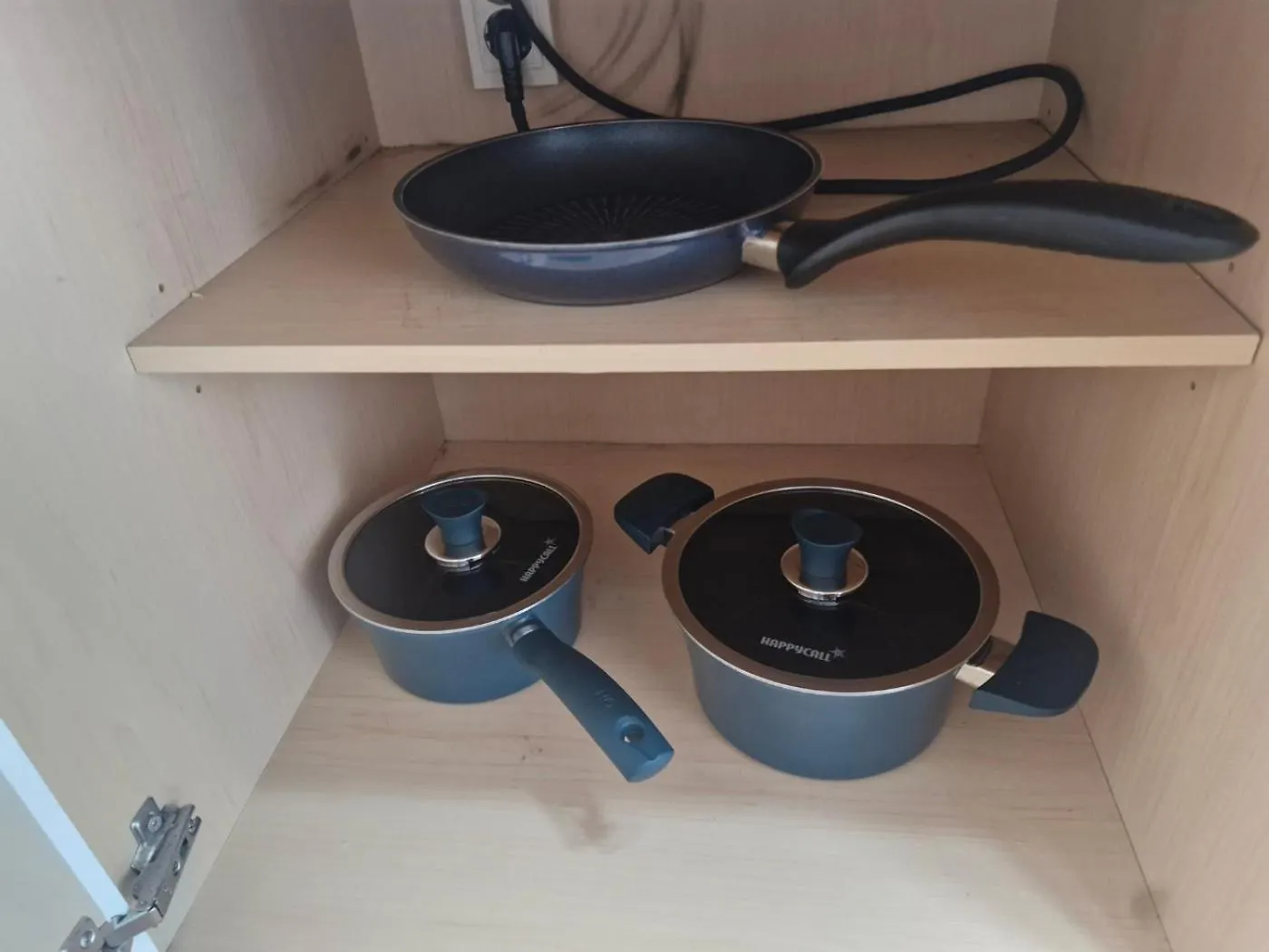 Apartment Hongdae Guesthouse 1Min From Hongik Uni Station Exit #1 Seoul